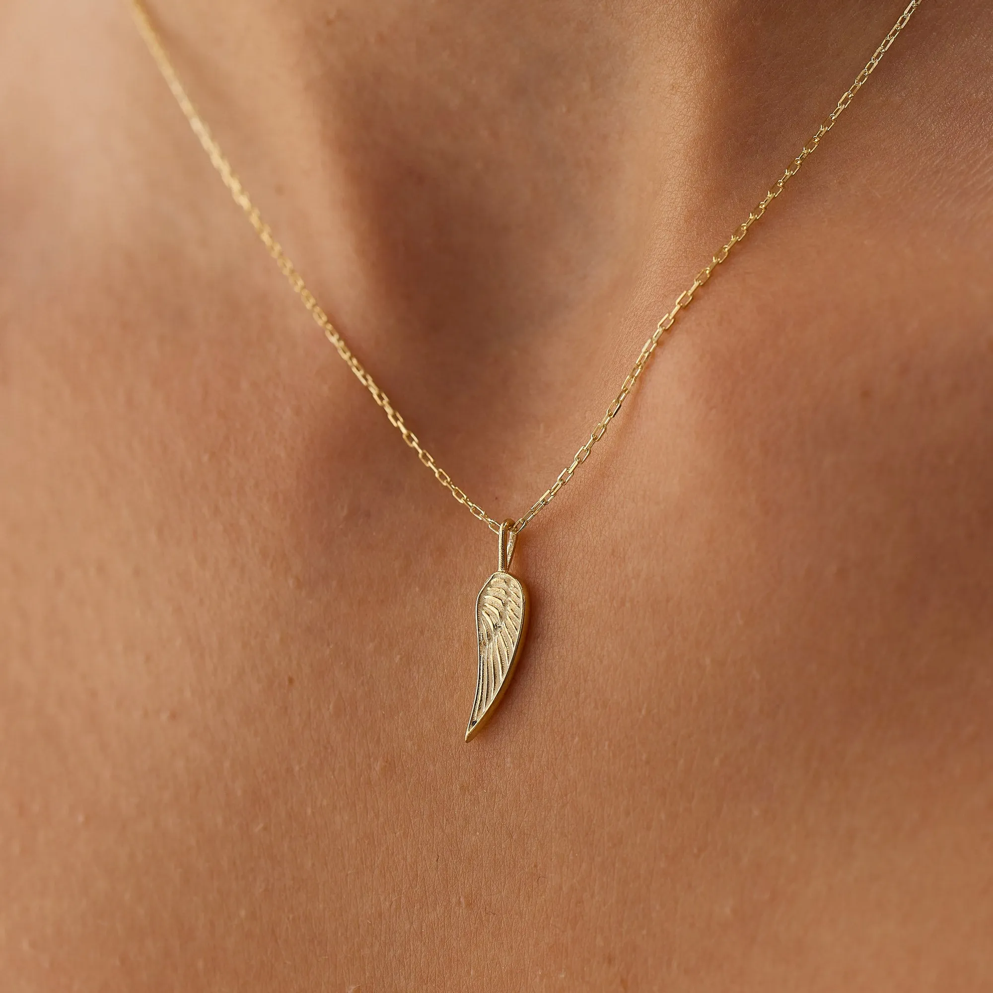 14K Angel Wings Pendant Necklace