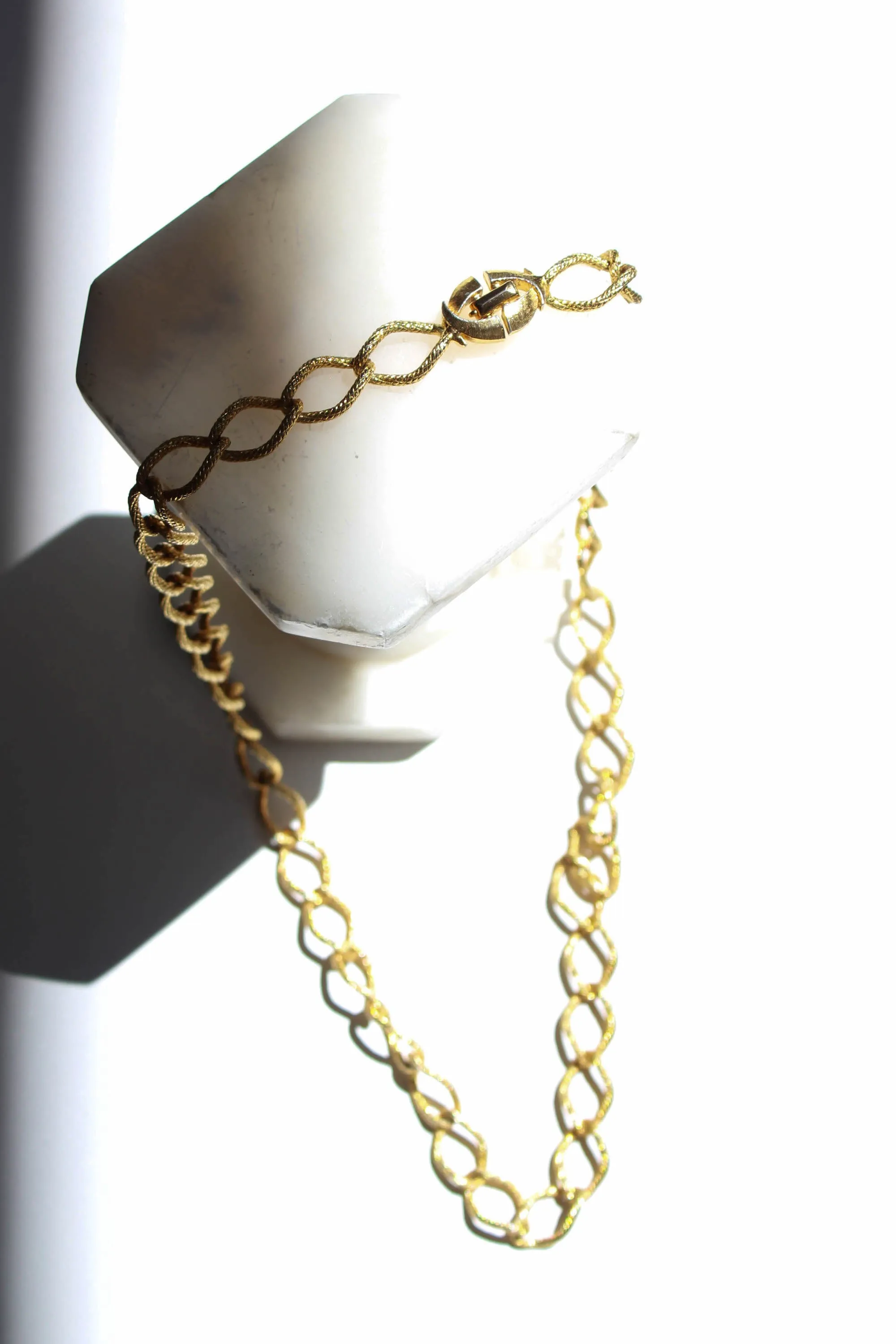 1960s Gold Chain Necklace