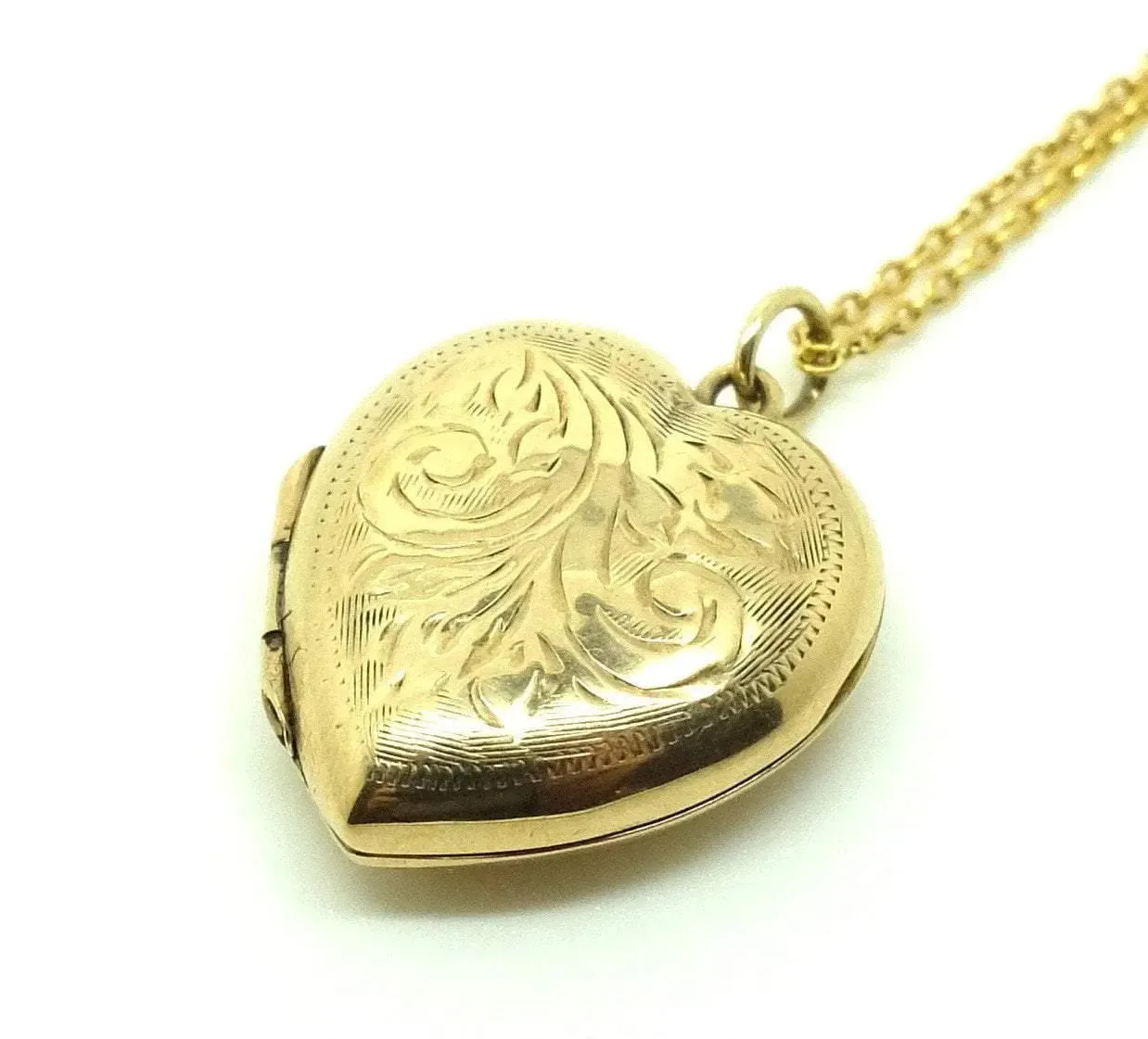 Antique Victorian 9ct Gold Heart Locket