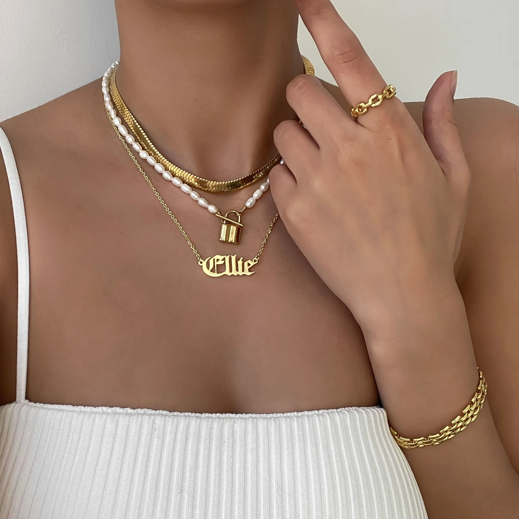 Classic Name Plate Necklace