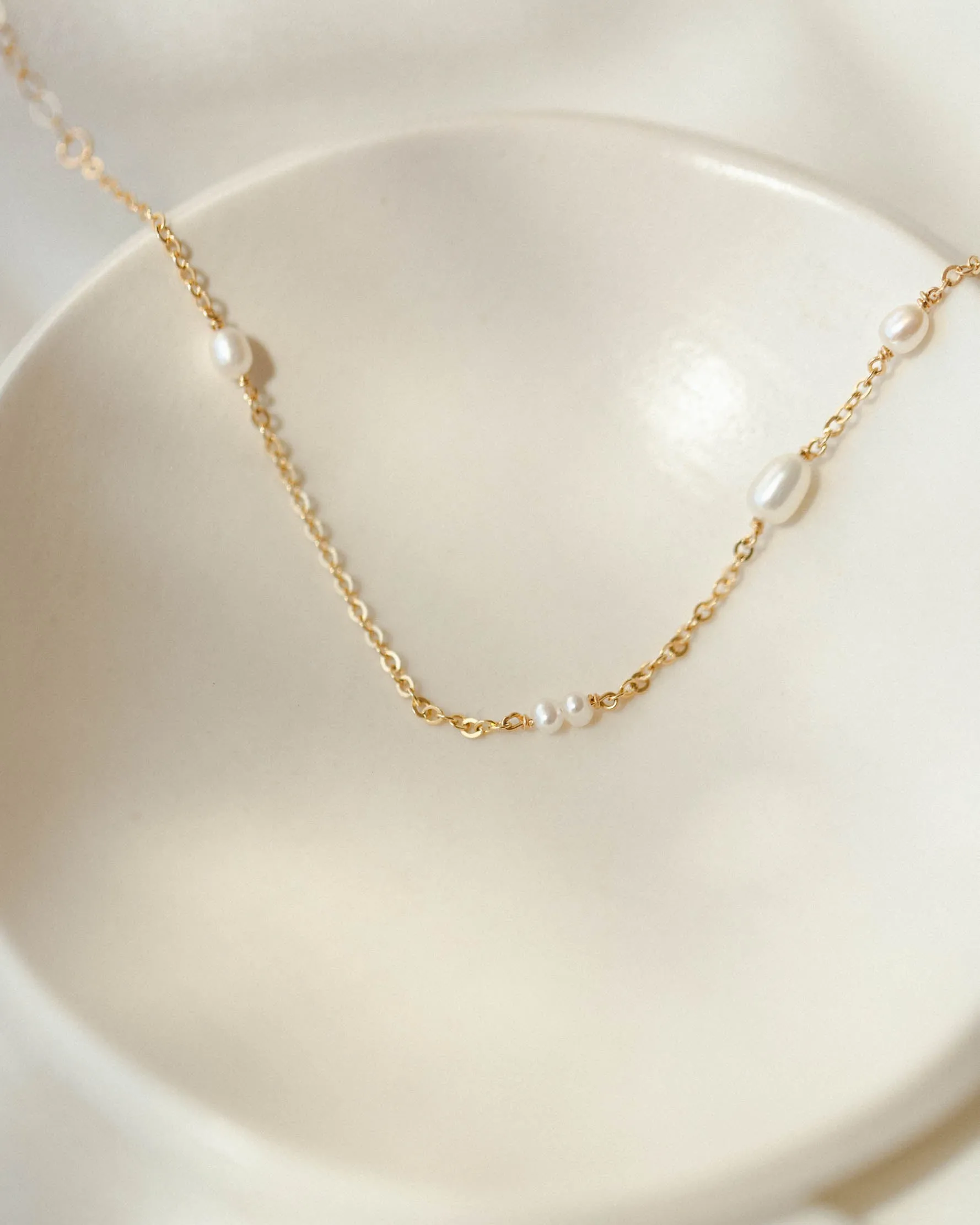 Floating Pearl Necklace