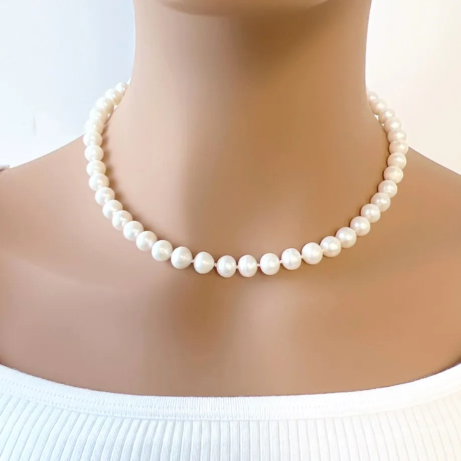 Freshwater Pearl 17" Necklace