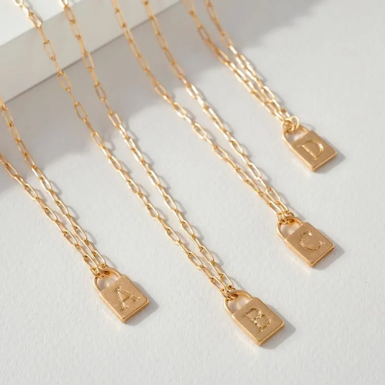 GOLD INITIAL LOCK CHAINLINK NECKLACES-B