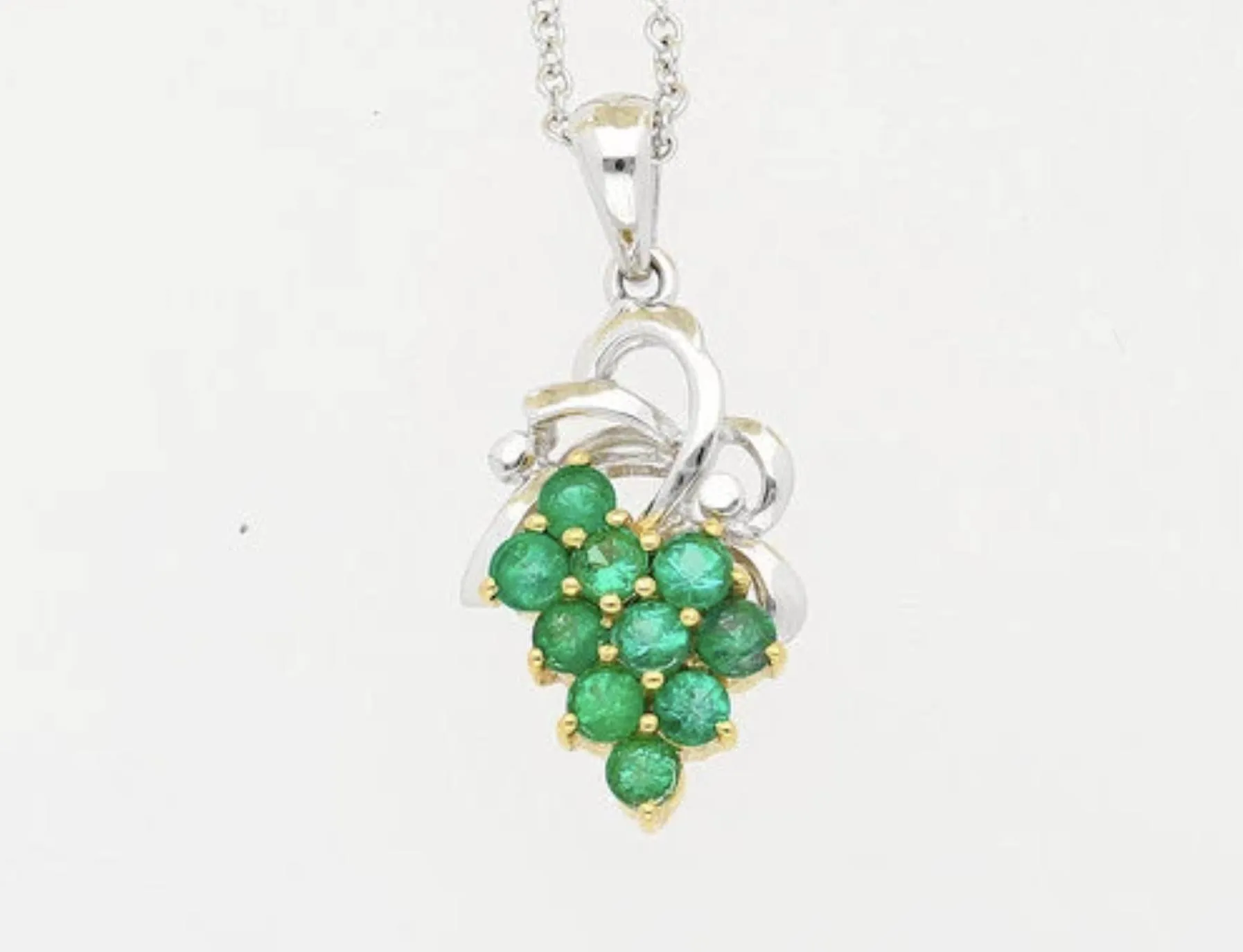 Grapevine Motif Emerald and Diamond Pendant Necklace in 18K Gold