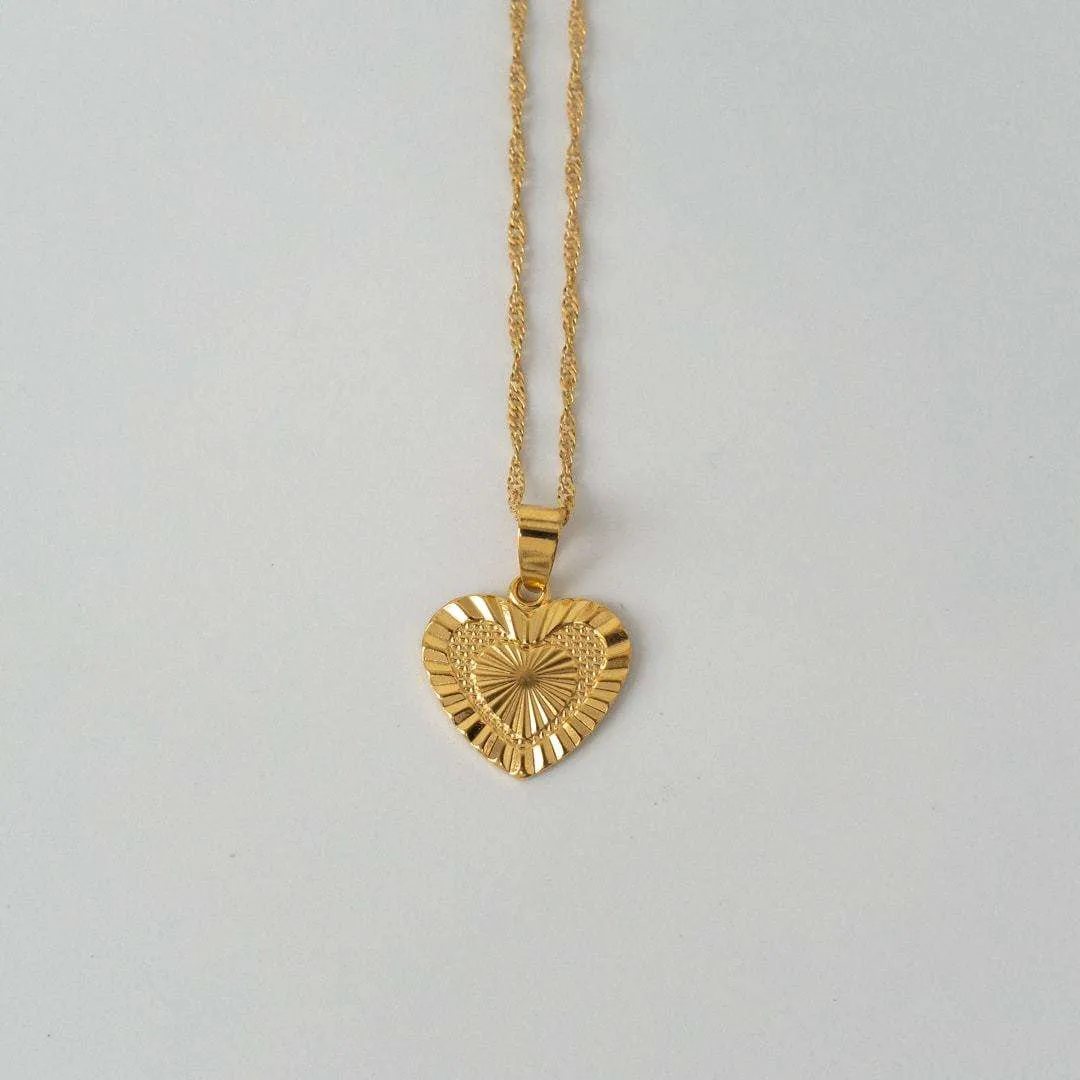 Heart Pendant Necklace | Gold