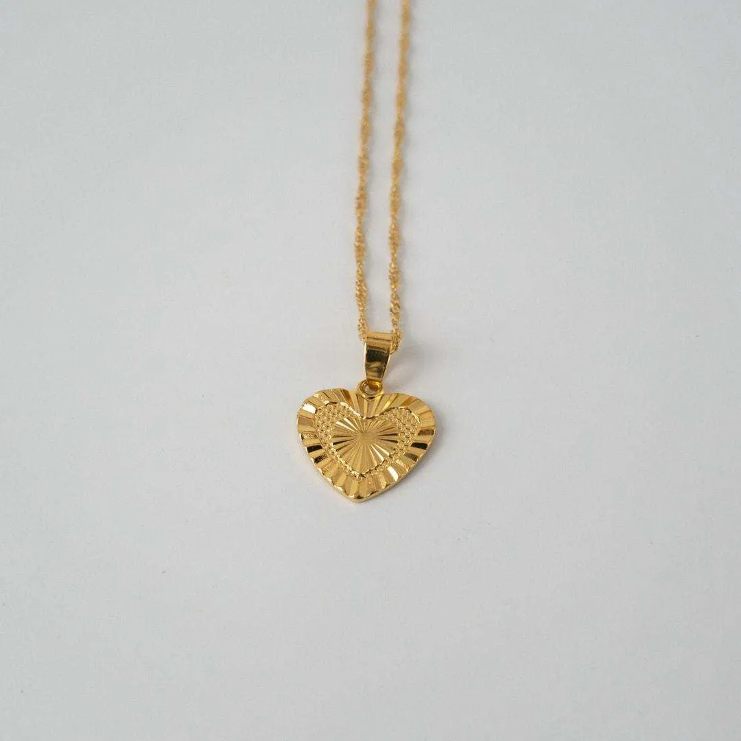 Heart Pendant Necklace | Gold