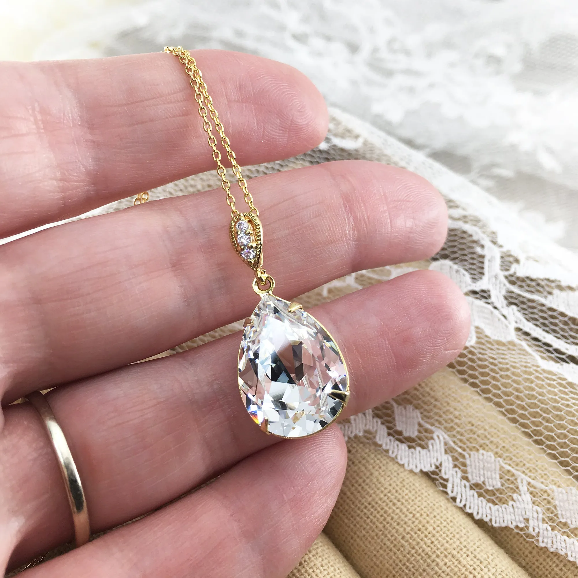 Large Pear Simple Glitz Necklace