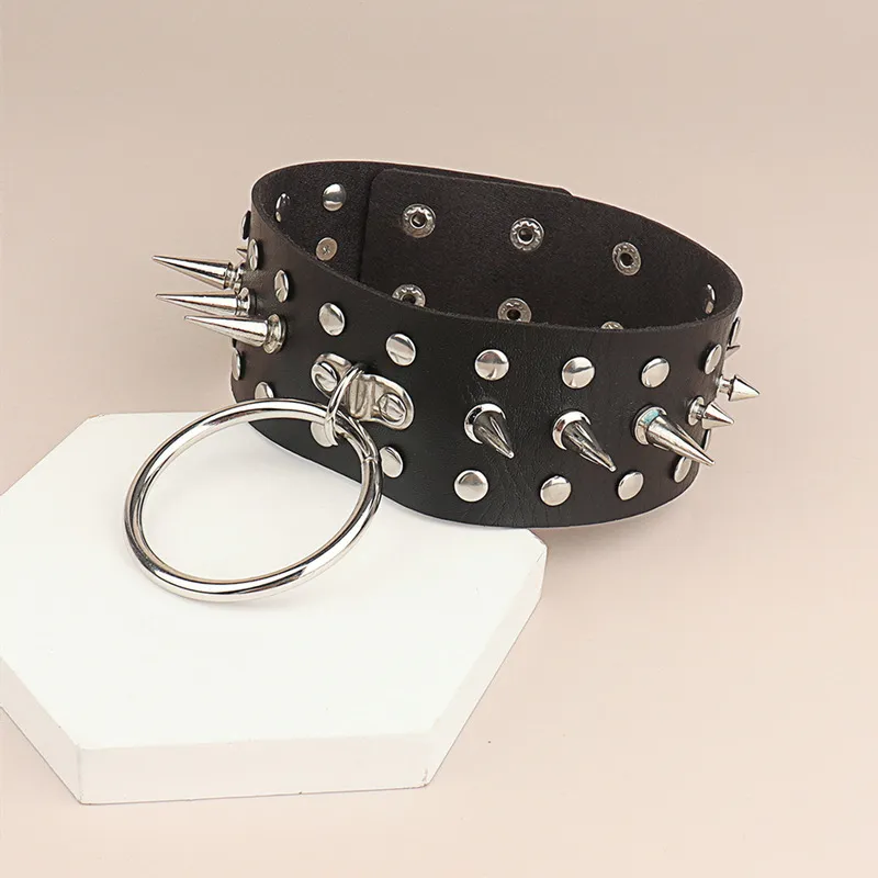 Spiked O-Ring Collar