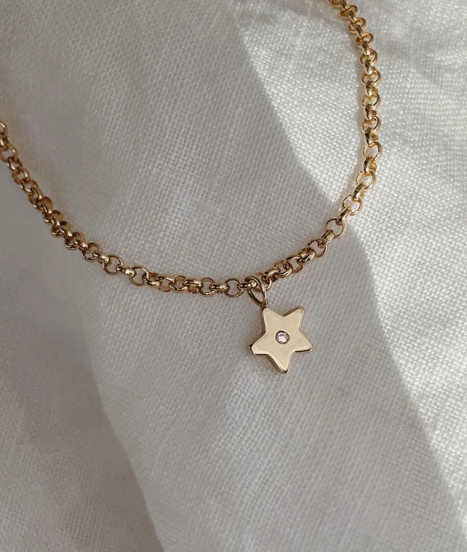 Tiny Star Charm necklace